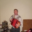 J�� pan muzikant, to se hnedka pozn�.